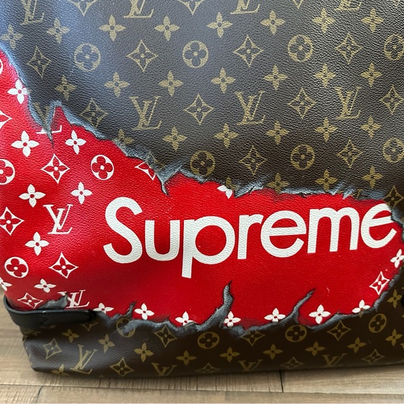 Rare Louis Vuitton Macassar backpack custom design 17.1 in x 17.1 in x 3.1 in - Picture 3 of 11